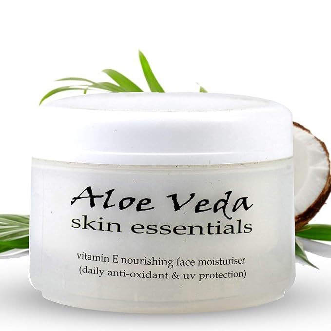 Aloe Veda Vitamin E Nourishing Face Light Moisturising Cream with UV Block Radiance Skin Lightening/Brightening Day Creme 100g